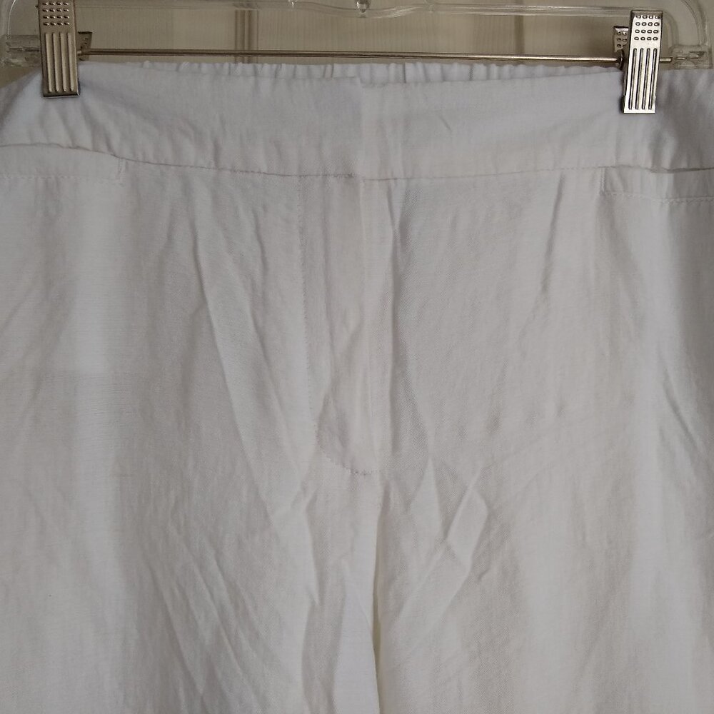 Travelers’ collection by chicos white pants